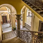4 Bedrooms 4 Bathrooms Luxury In Budapest Centre