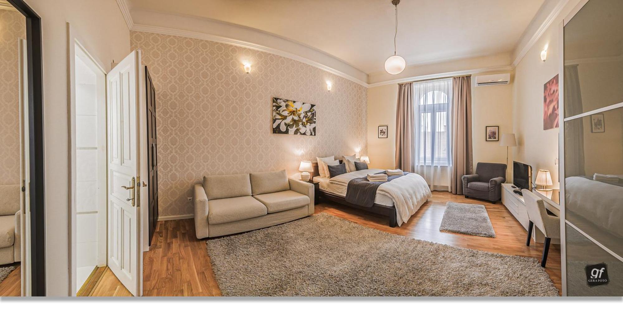 4 Bedrooms 4 Bathrooms Luxury In Centre Apartamento