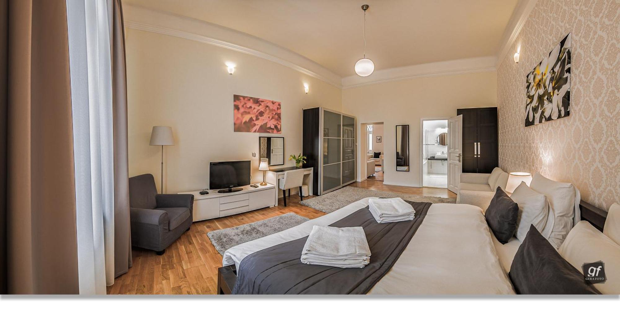 4 Bedrooms 4 Bathrooms Luxury In Centre * Budapest