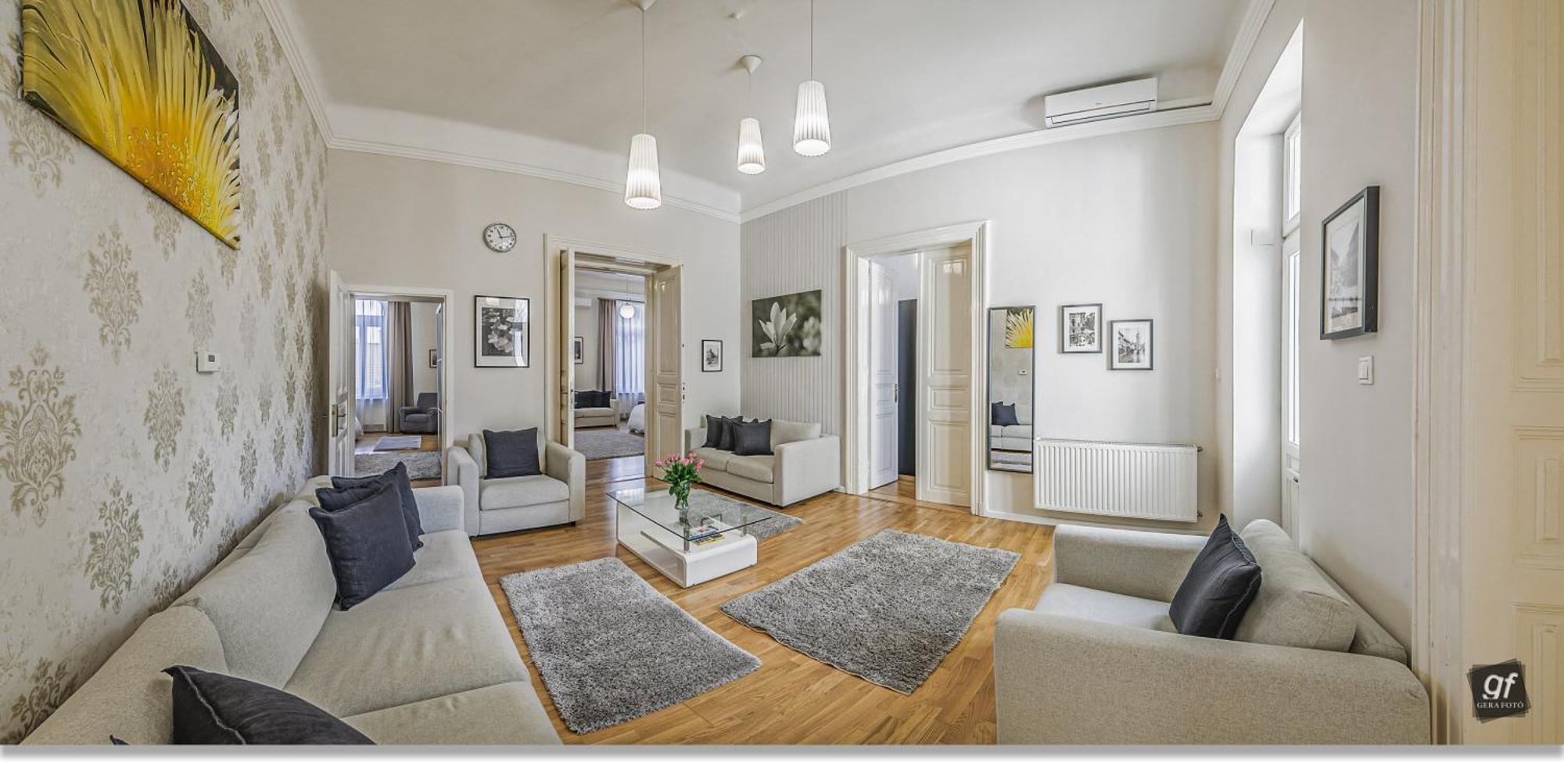 4 Bedrooms 4 Bathrooms Luxury In Centre Apartamento